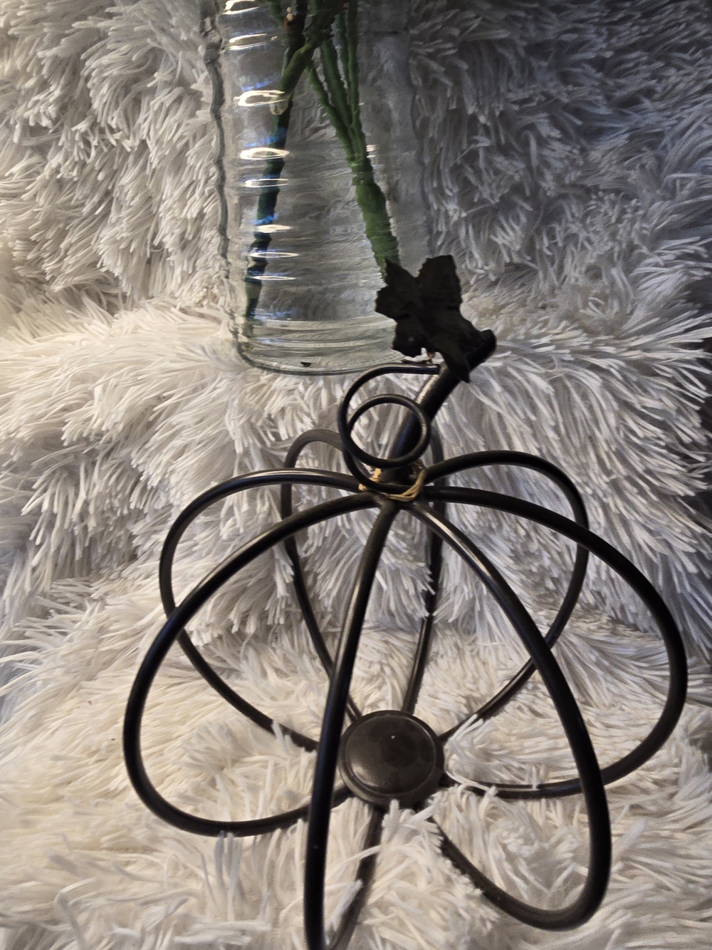 Metal Wire Orb Table Accent in Black - Home Accents